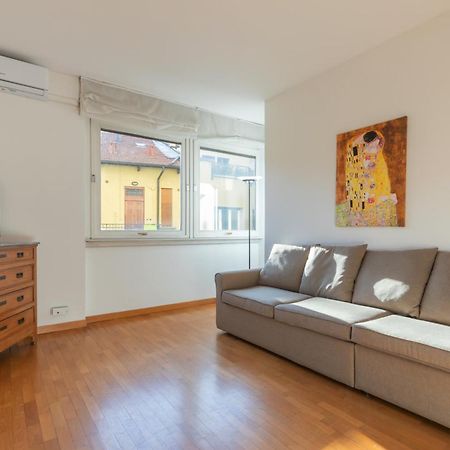 Joivy Apartments By The Lake Como Exterior foto