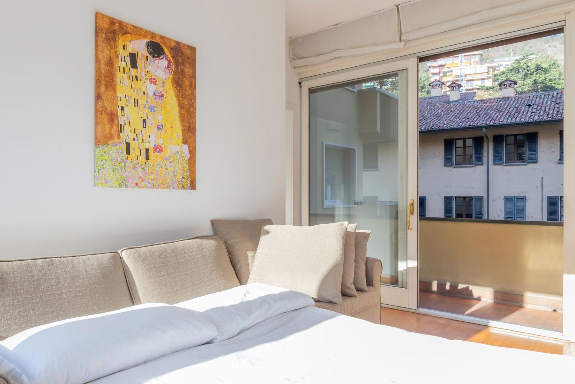 Joivy Apartments By The Lake Como Exterior foto